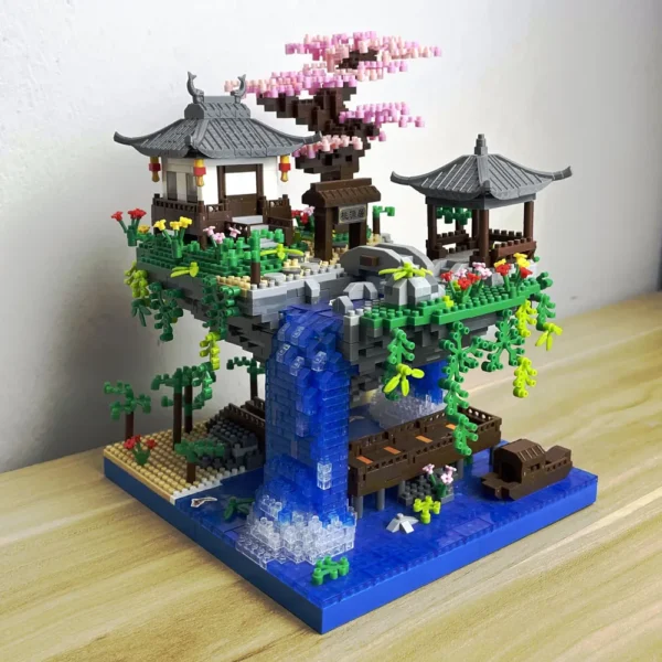 Waterfall Tree House Building Blocks Set